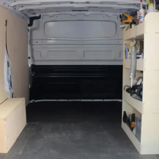 Test Vanify Rayonnages Renault Trafic L2 : du rangement simple qui fait le job
