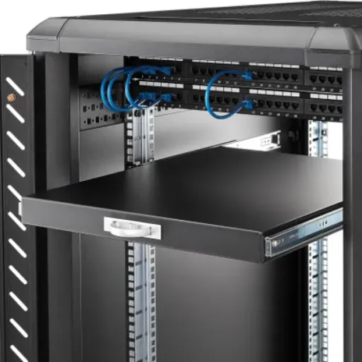 Test StarTech SLIDESHELFD : un plateau coulissant 1U costaud mais pas parfait