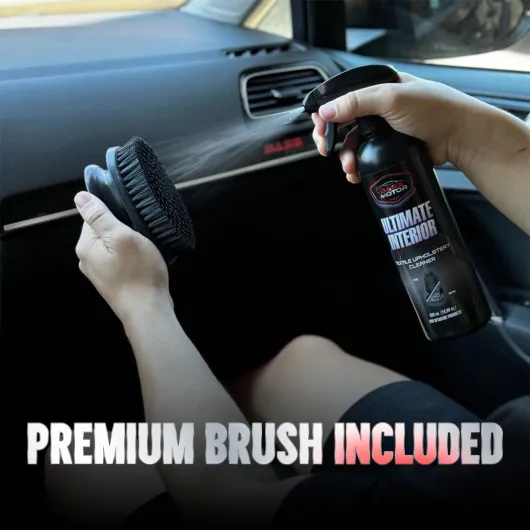 BassMotor Nettoyant Tissus d'Intérieur pour Sièges et Tapis Voiture - Nettoie avec Brosse Incluse - Facile à Utiliser, Parfum Frais - Ultimate Interior 500ml + Brosse.