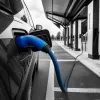 Comment les bornes de recharge Avia transforment les arrêts en stations service pour voitures électriques